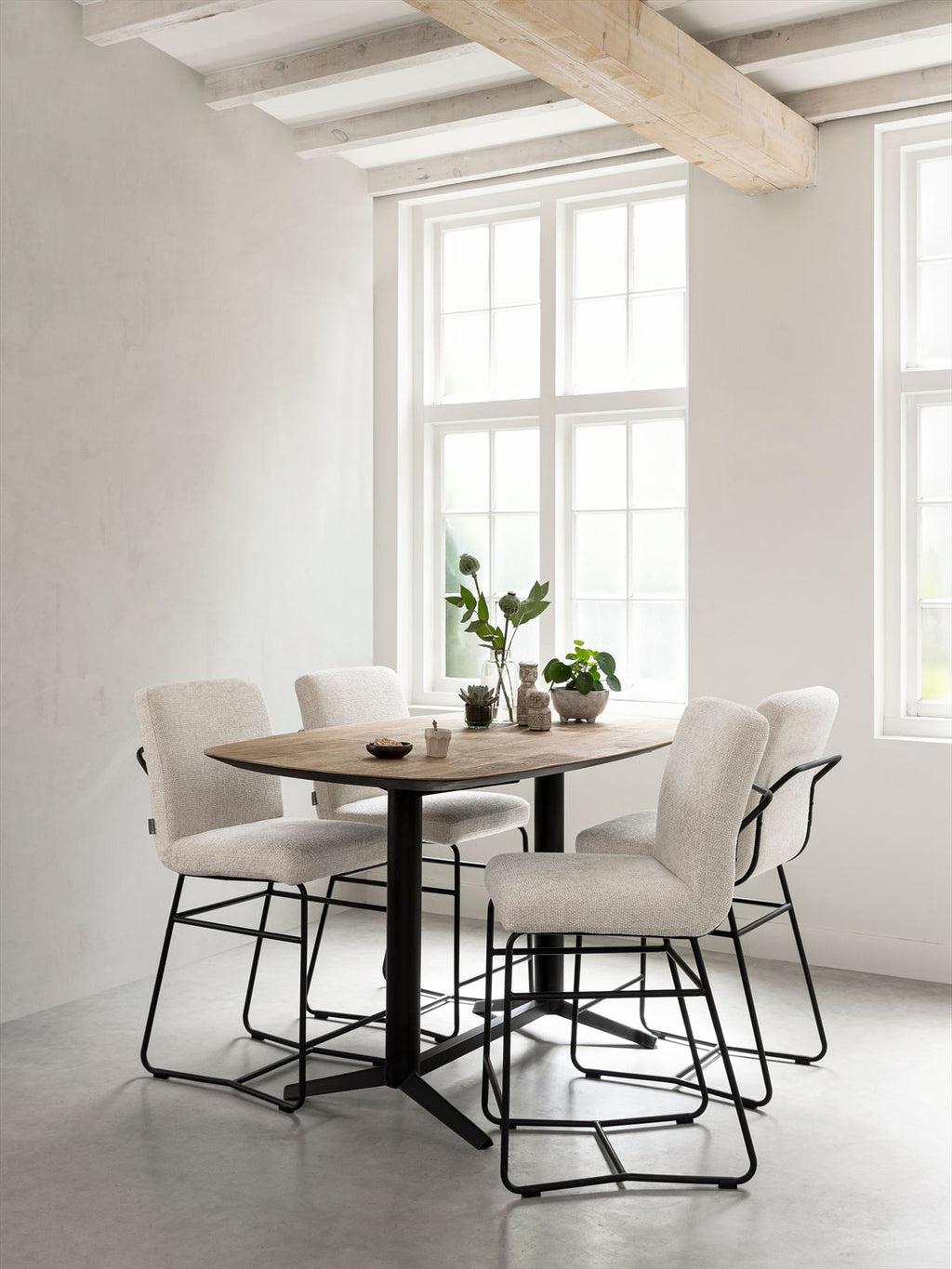 DTP Home Counter table Soho rectangular in a room setting