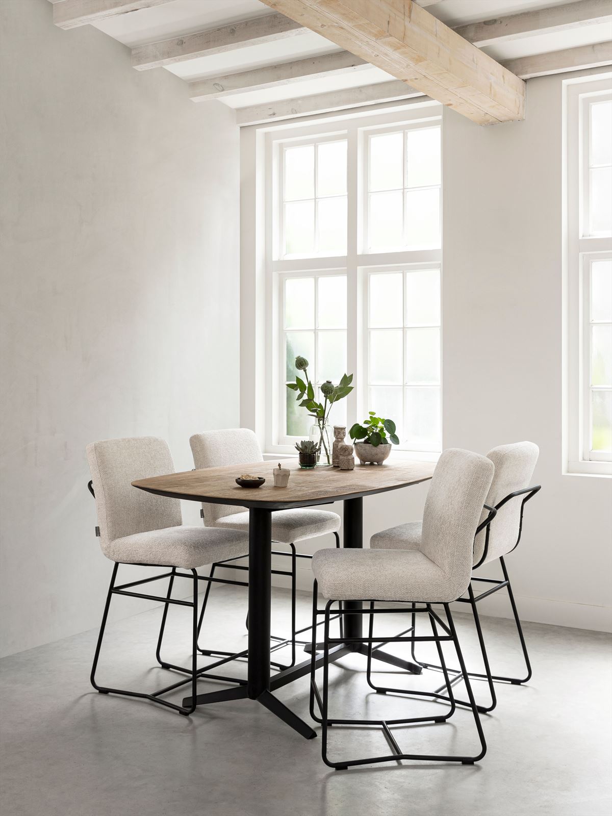DTP Home Counter table Soho rectangular in a room setting