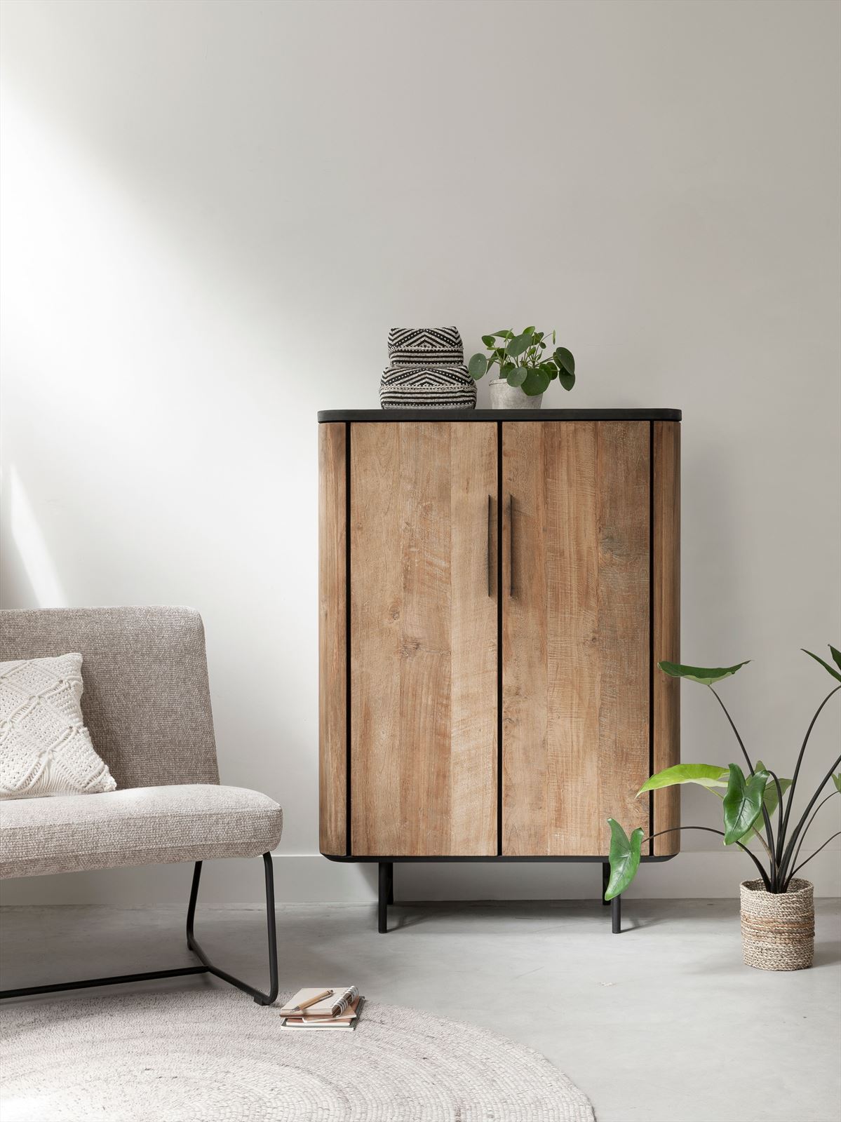 DTP Home Cupboard Soho low, 2 doors in a room setting