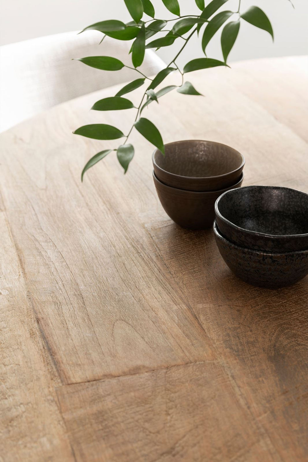 DTP Home Dining table Metropole round detail
