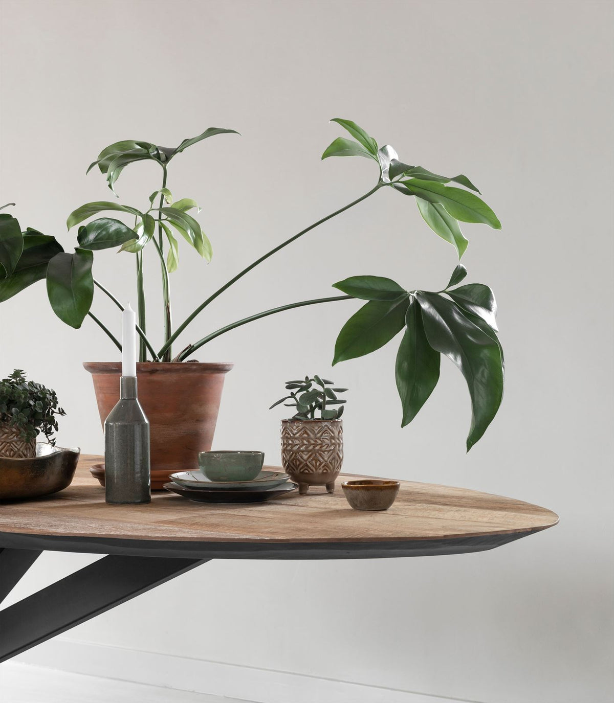 DTP Home Dining table Shape oval detail
