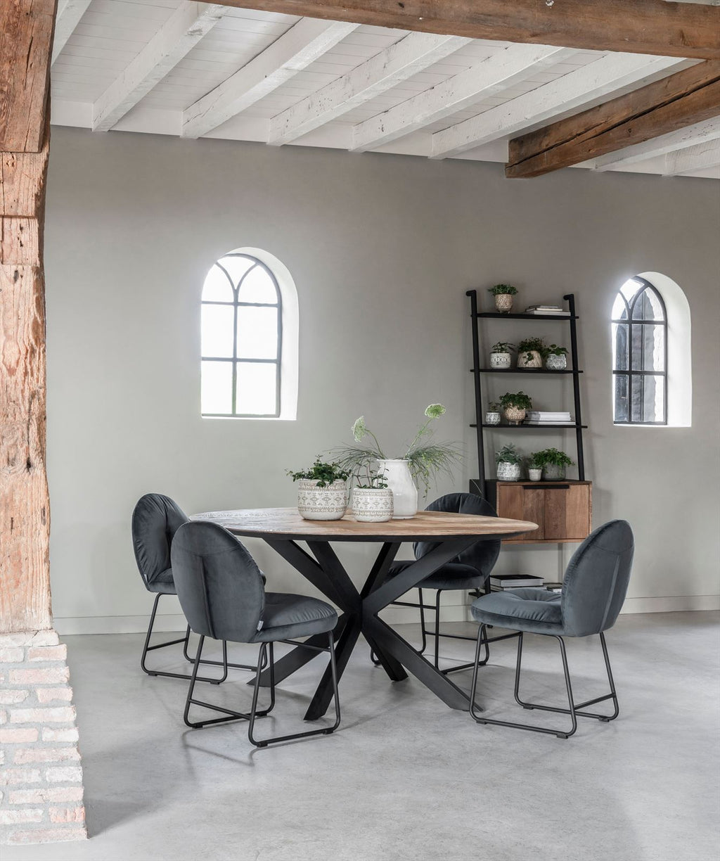 DTP Home Dining table Shape round in a room setting