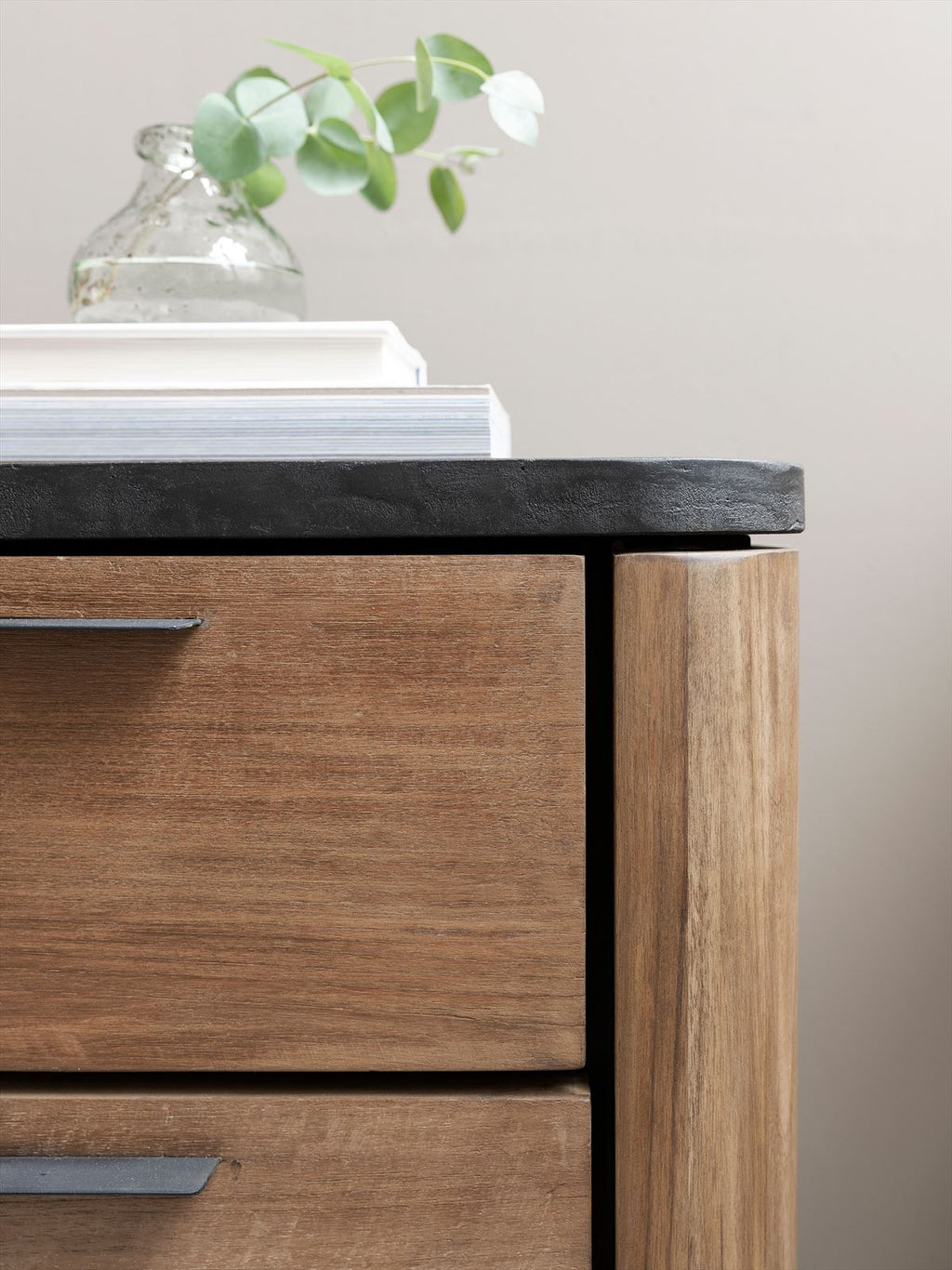 DTP Home Hanging TV stand Soho small, 2 doors, 2 drawers detail