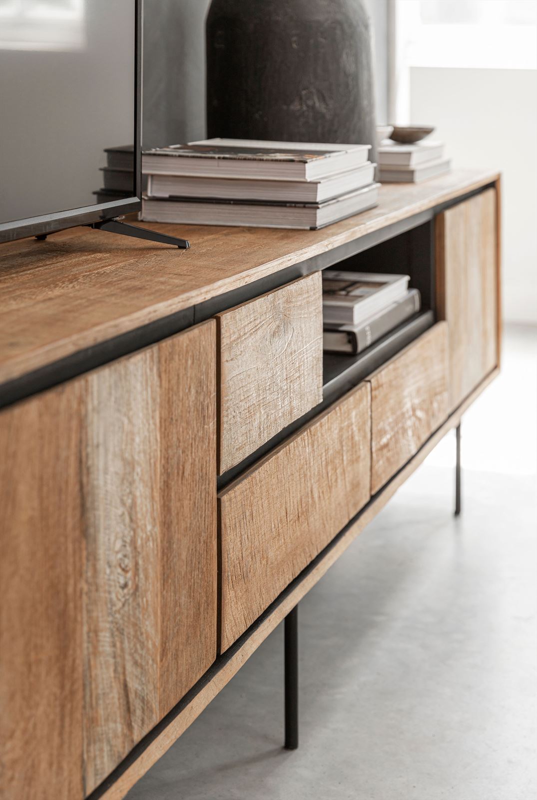 DTP Home TV stand Metropole extra large, 3 doors, 3 drawers, open rack detail