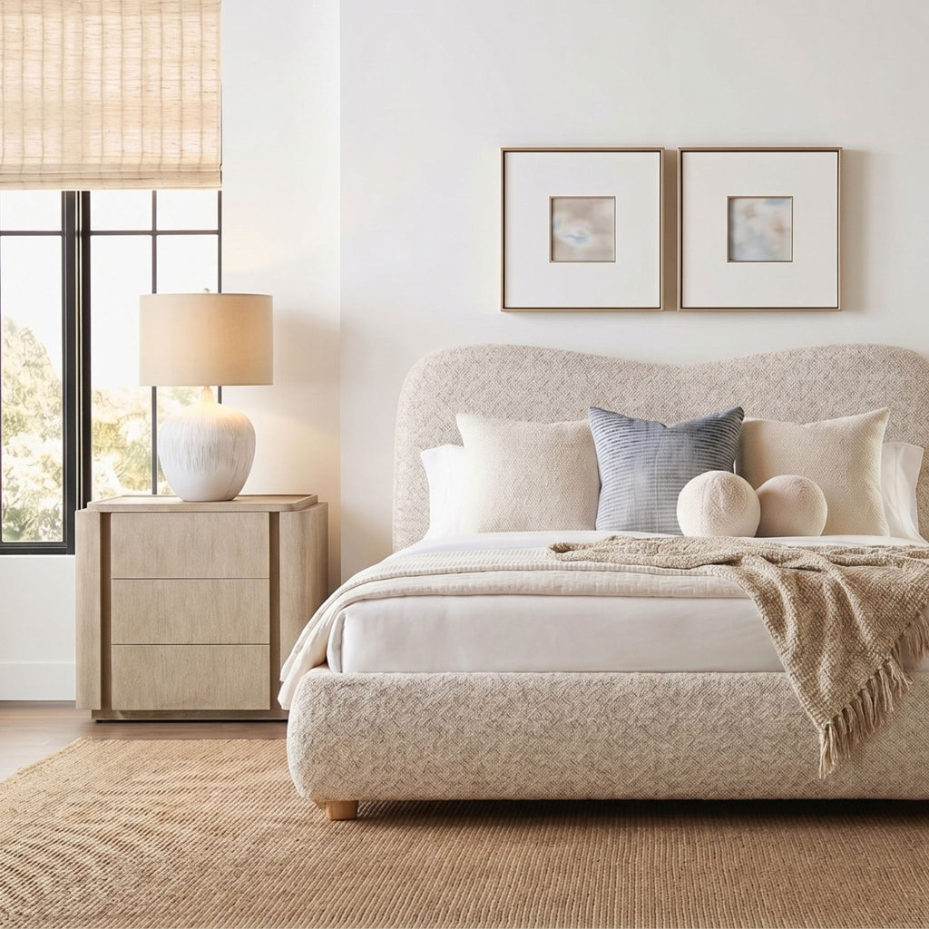 Keiichi Chadlington Curved Upholstered Bed, view 9