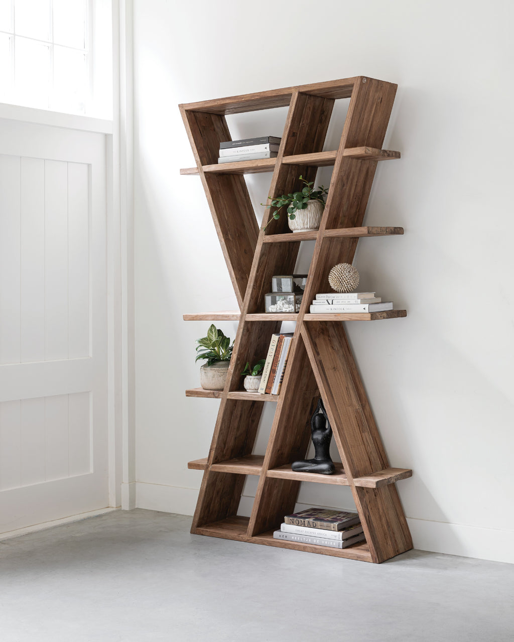 MUST Living Bookrack Zorro in a room setting