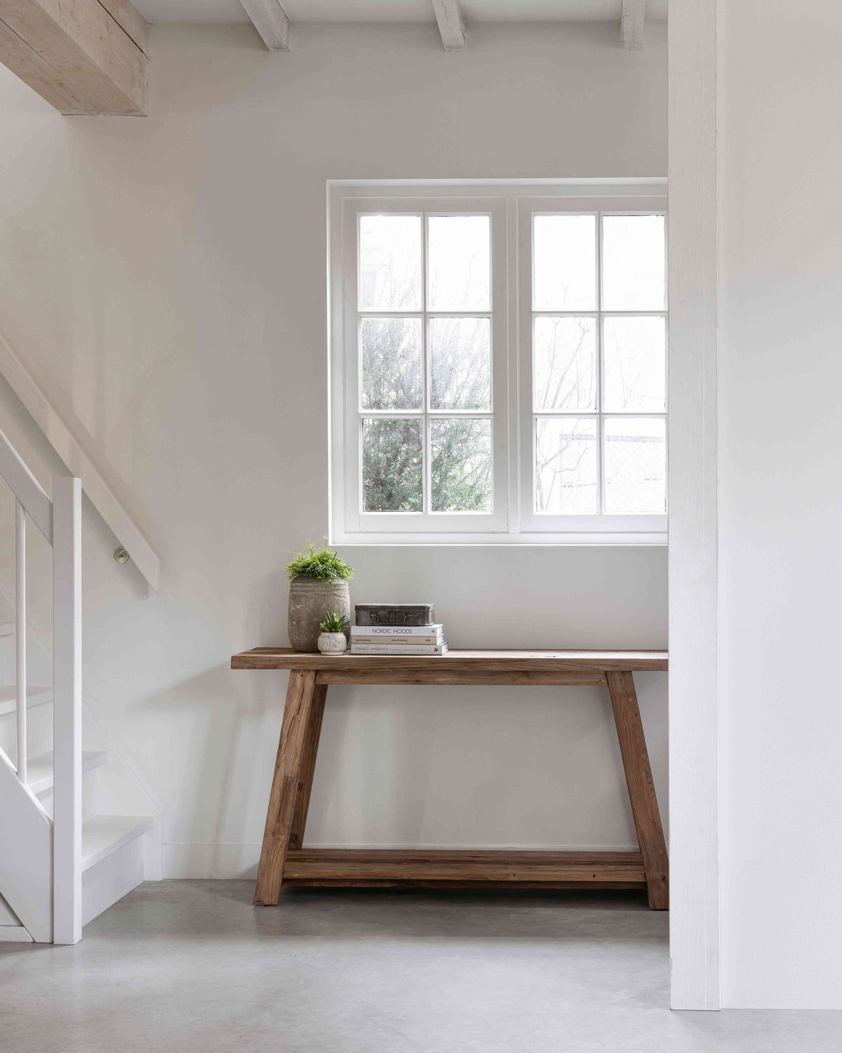 MUST Living Console table Valley in a room setting