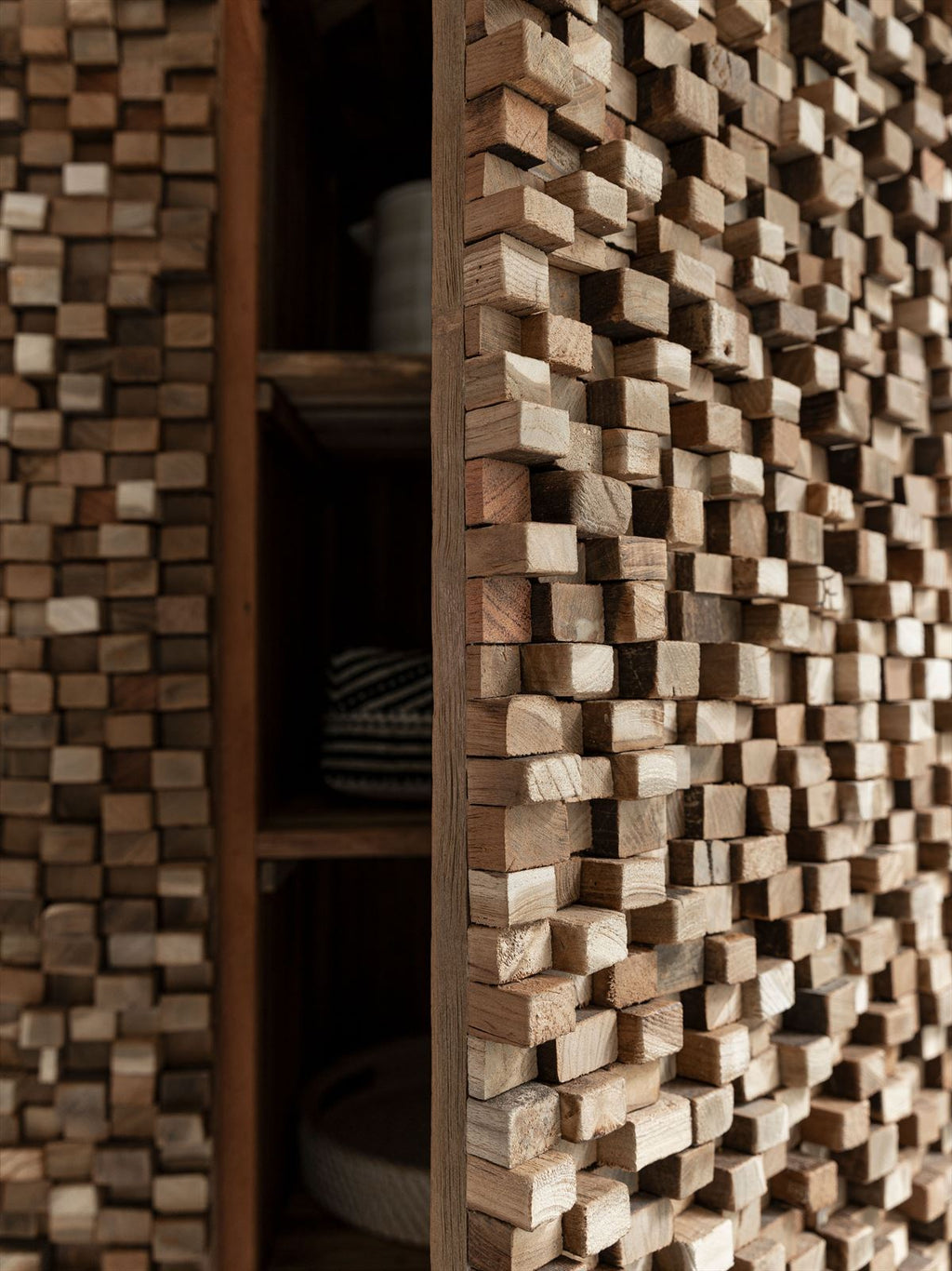 MUST Living Cupboard Sticks, 2 doors and 6 shelves detail