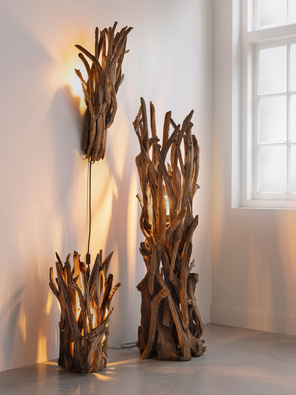 MUST Living Wall lamp Spot in a room setting