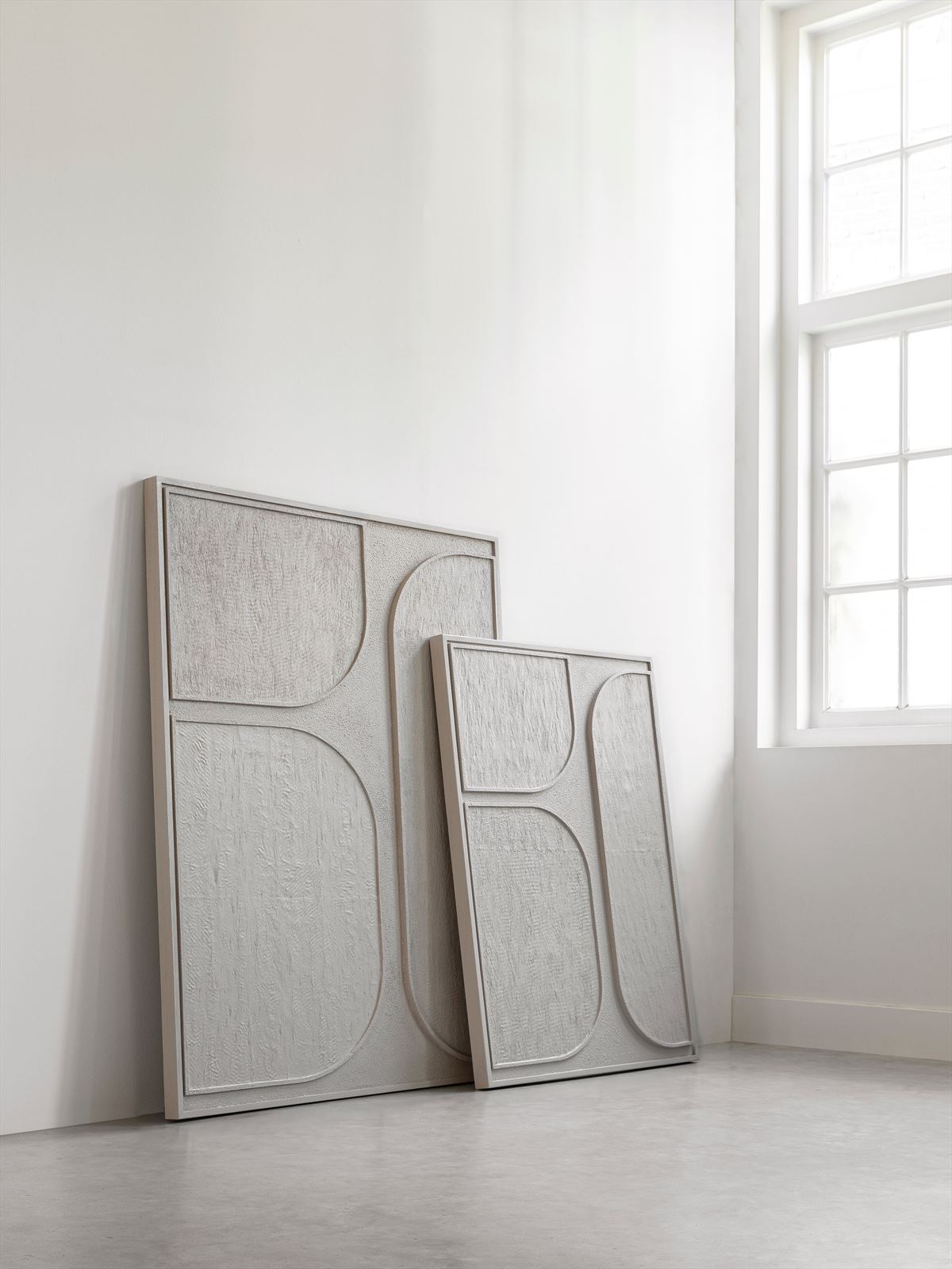 MUST Living Wall Panel Lorcan Cream small in a room setting