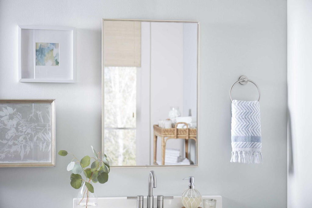 Keiichi Floating Slim Frame Mirror Silver, view 2