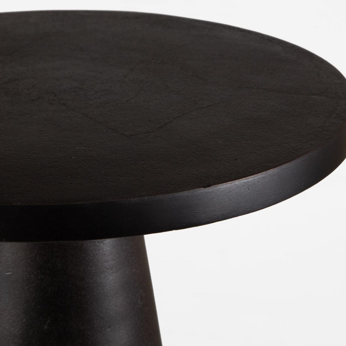 Keiichi Tulip Side Table Black, view 3