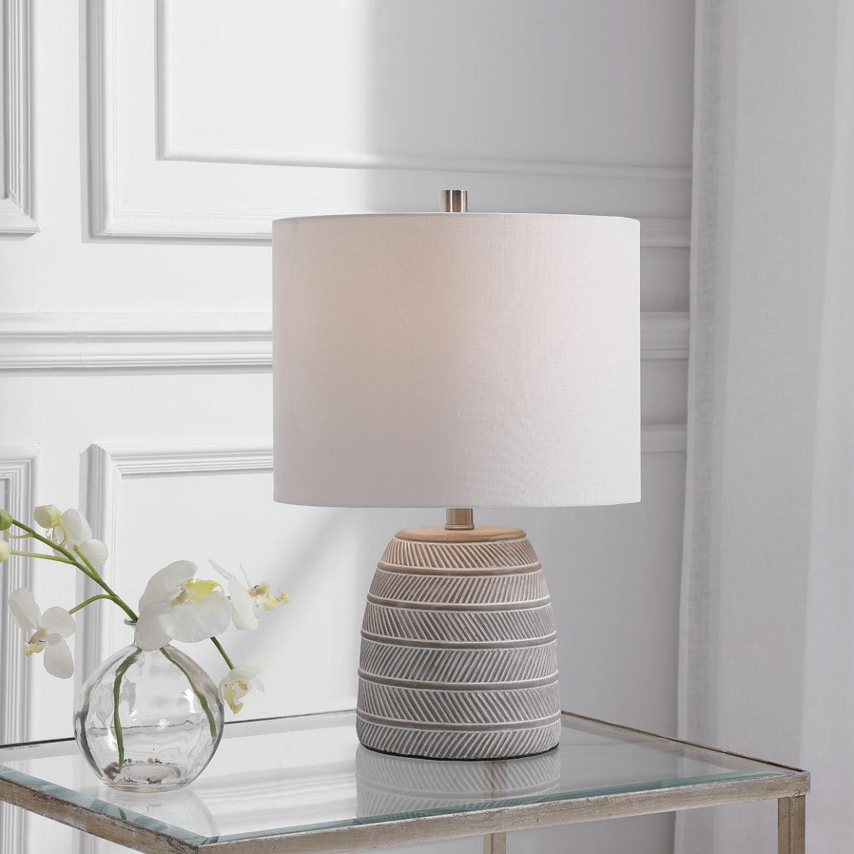Keiichi Castaway Table Lamp, view 2